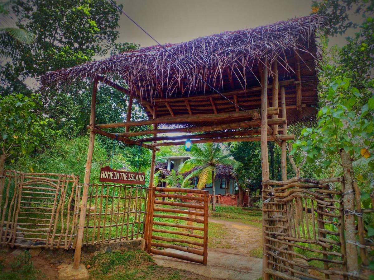 Home In The Island Tangalle Exterior photo