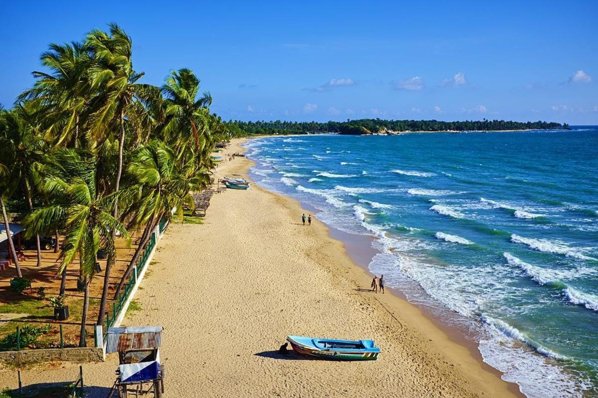 Home In The Island Tangalle Exterior photo